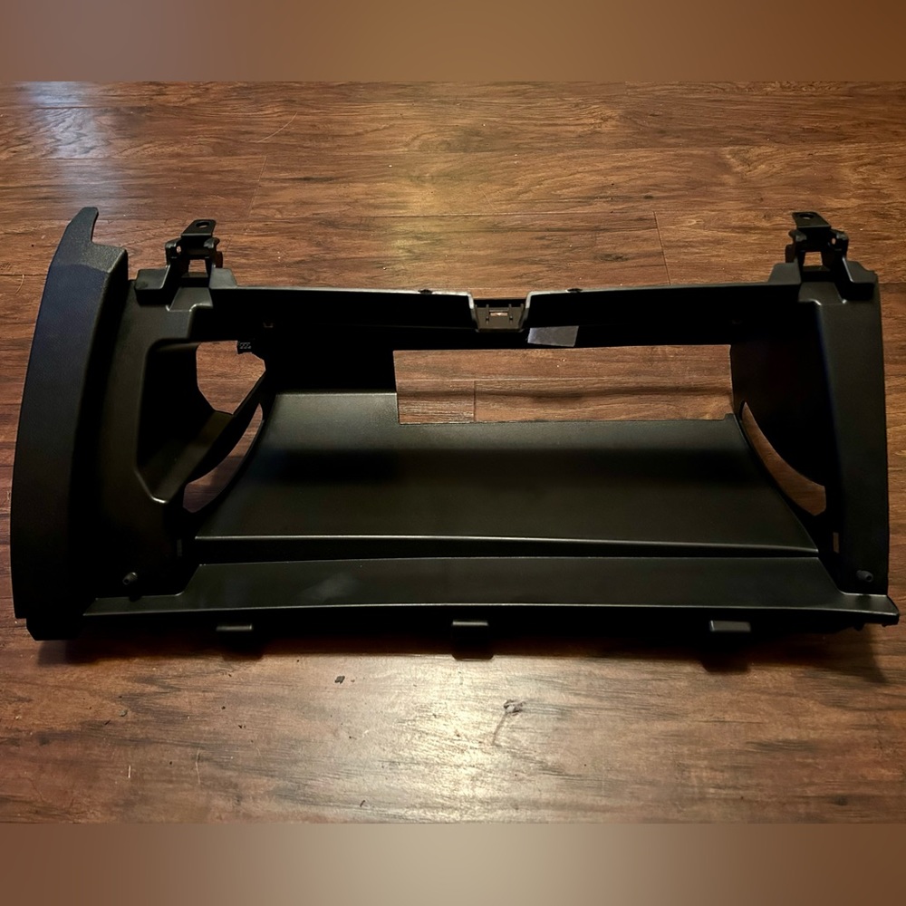 Glovebox Housing
